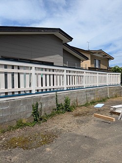 塀
